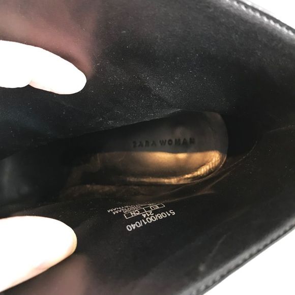 BLACK heeled booties with zipper 💚🌻 - Picture 8 of 8